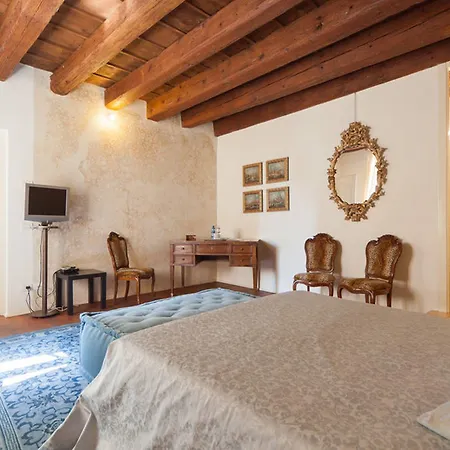 Truly Residencia Verona