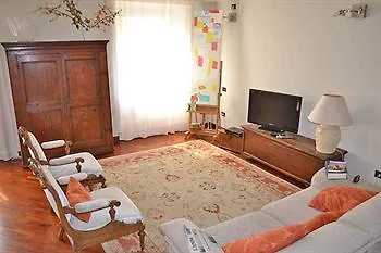 Truly Hotel *